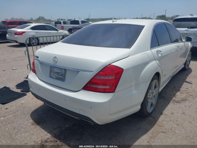 2010 MERCEDES-BENZ S 550 WDDNG7BB9AA293536 Photo 3
