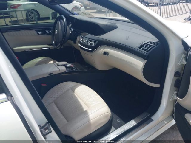 2010 MERCEDES-BENZ S 550 WDDNG7BB9AA293536 Photo 4