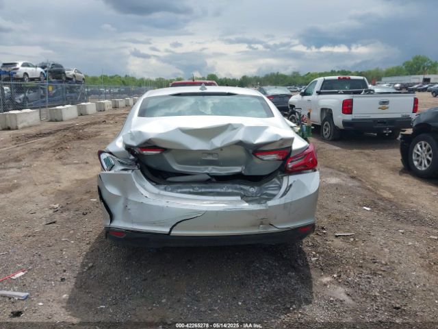 1G1ZD5ST4NF108201 Chevrolet Malibu Fwd Lt