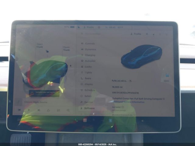 5YJ3E1EA2PF410378 Tesla 2023
