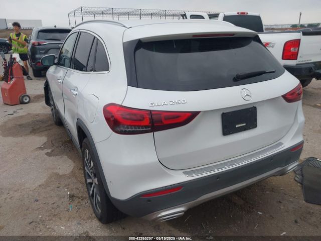 2021 MERCEDES-BENZ GLA 250 W1N4N4GB2MJ223117 Photo 2