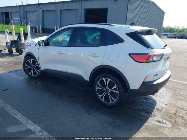 2022 FORD ESCAPE 1FMCU9BZ7NUB06992 Photo 2
