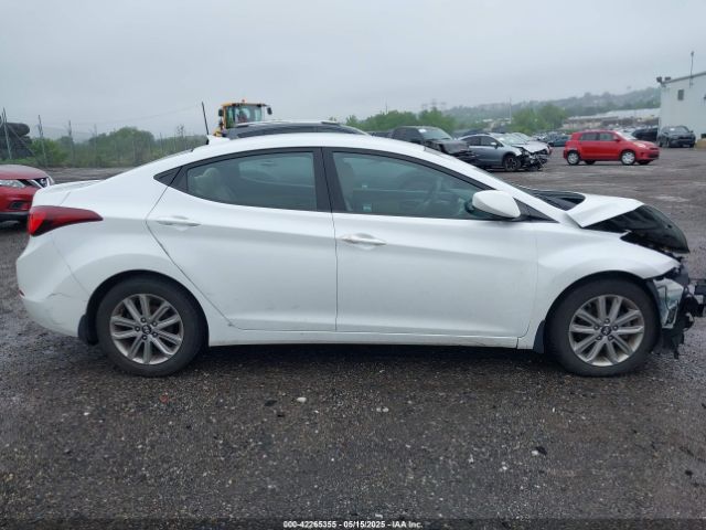 5NPDH4AE2GH654376 Hyundai ELANTRA SE