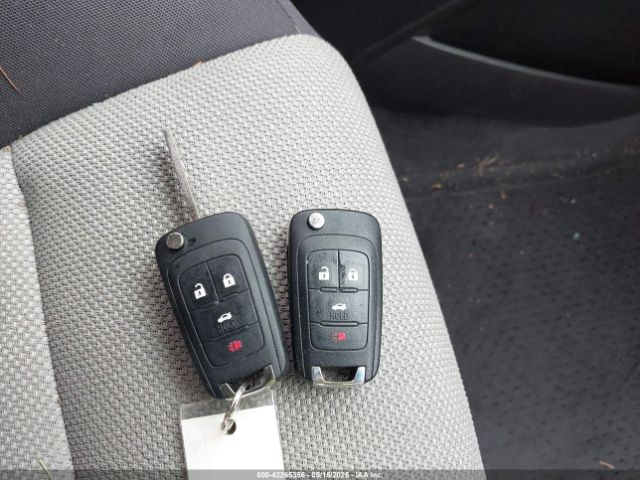 1G1PA5SG7E7218513 Chevrolet Cruze Ls Auto