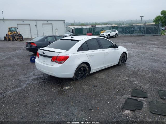 1G1PA5SG7E7218513 Chevrolet Cruze Ls Auto