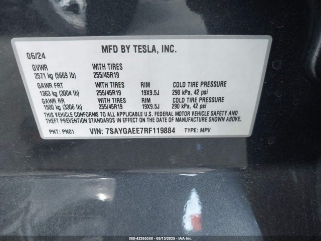 7SAYGAEE7RF119884 Tesla Model Y