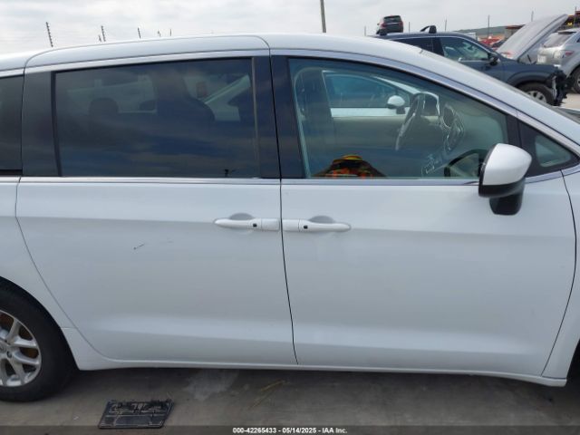 2C4RC1CG5PR613387 Chrysler Voyager Lx