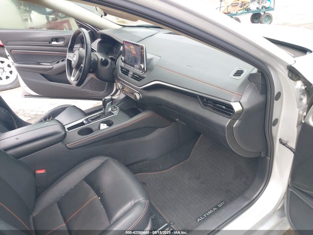 1N4BL4CV7LC116349 Nissan 2020