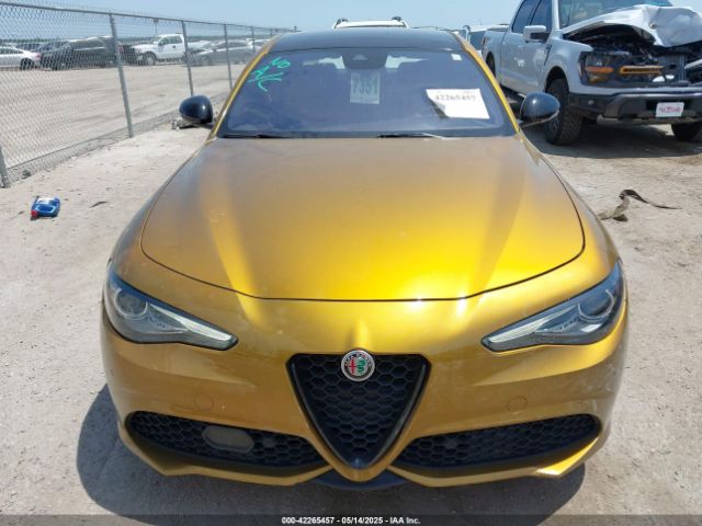 ZARFANBN6P7670771 Alfa Romeo Giulia Veloce Awd