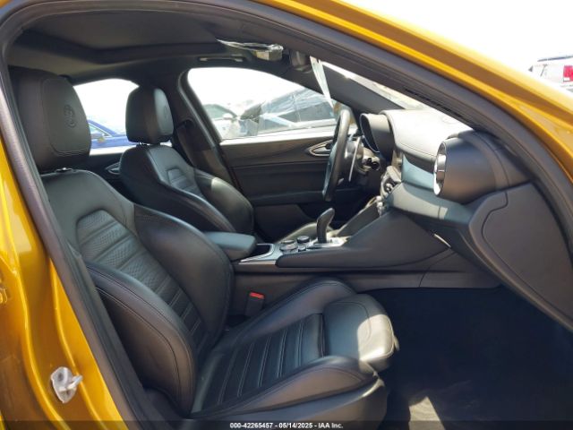 ZARFANBN6P7670771 Alfa Romeo Giulia Veloce Awd