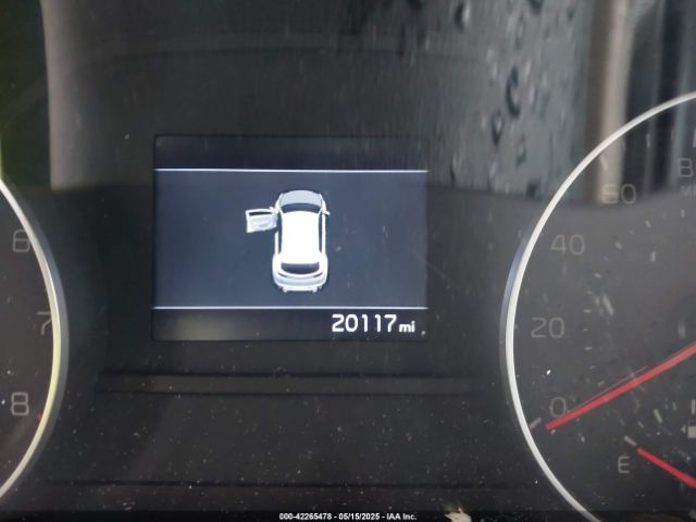 KNDPMCAC8M7915382 KIA Sportage Lx
