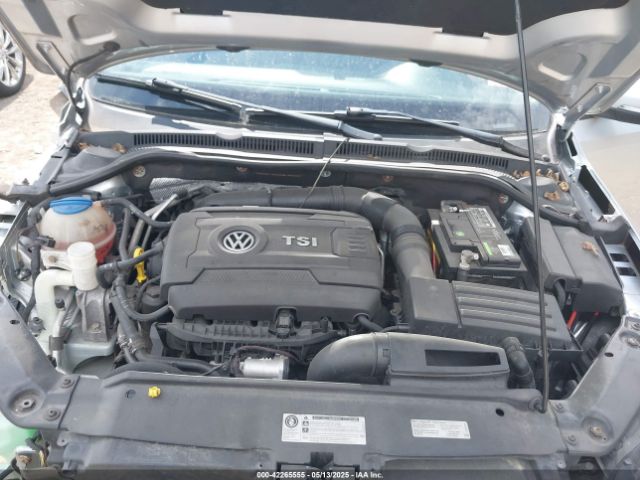 3VWD17AJXEM295138 Volkswagen Jetta 1.8t Se