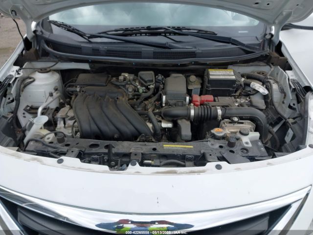 3N1CN7AP0HL802696 Nissan 2017