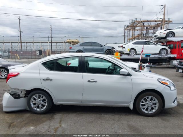3N1CN7AP0HL802696 Nissan 2017
