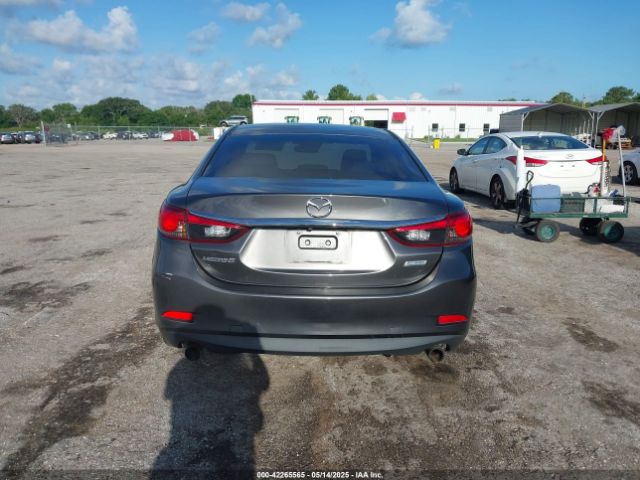 JM1GL1V56H1119242 Mazda Mazda6 Touring