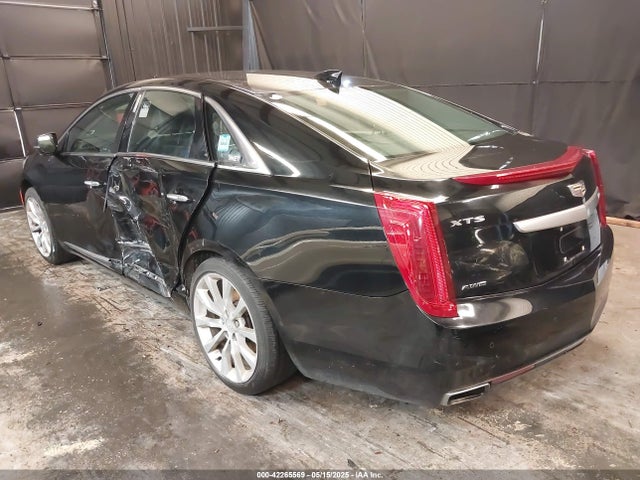 2017 CADILLAC XTS 2G61N5S34H9175379 Photo 2
