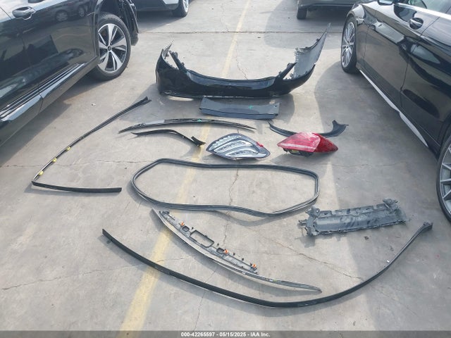 WDDWF4JB9JR347779 Mercedes-Benz m274