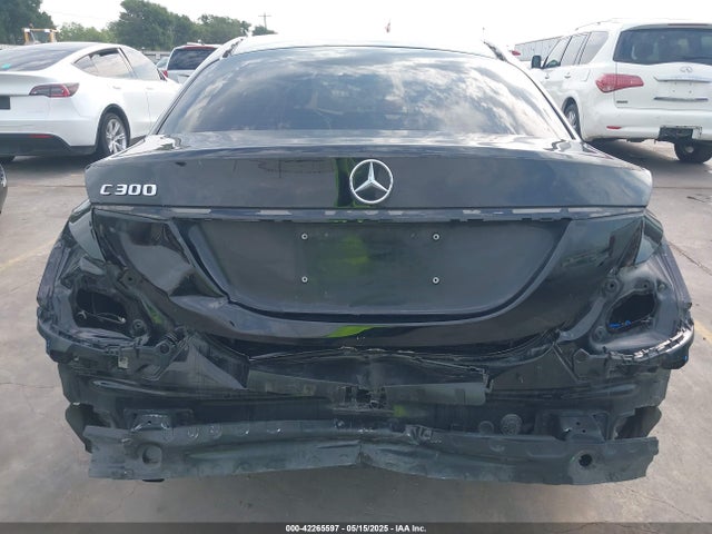 WDDWF4JB9JR347779 Mercedes-Benz m274
