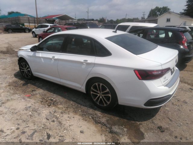 2023 VOLKSWAGEN JETTA 3VWBM7BU3PM052927 Photo 2