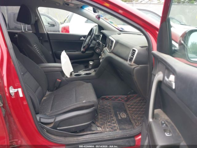 KNDPMCAC8L7753378 KIA Sportage Lx