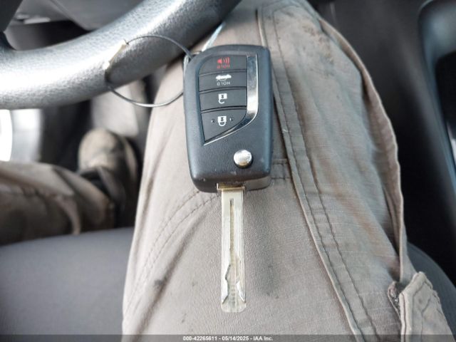 5YFB4MDE2RP132125 Toyota COROLLA LE