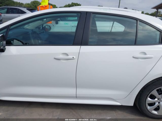 5YFB4MDE2RP132125 Toyota COROLLA LE