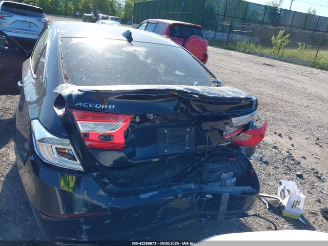 1HGCV1F30KA166605 Honda Accord Sport