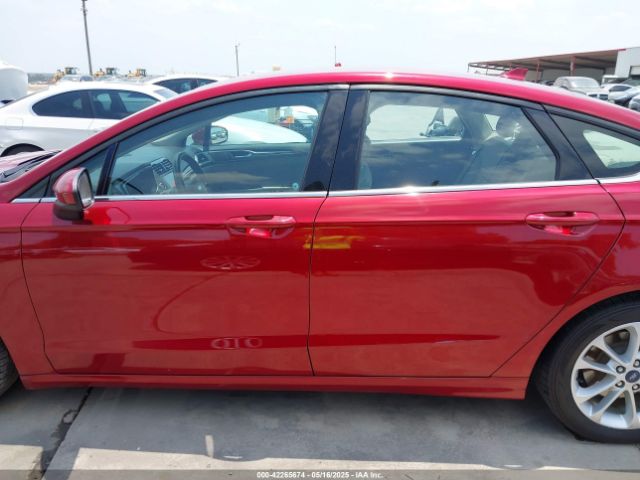 3FA6P0LU4KR226457 Ford Fusion Hybrid Se