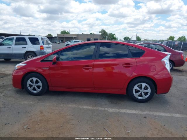 JTDKN3DU0E1787221 Toyota Prius Four