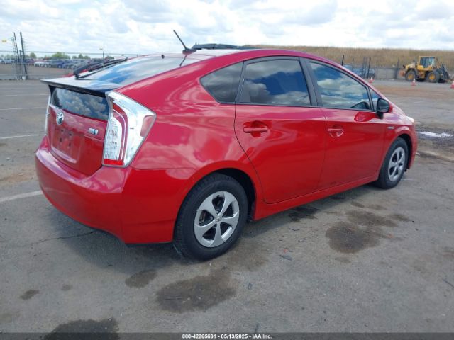 JTDKN3DU0E1787221 Toyota Prius Four