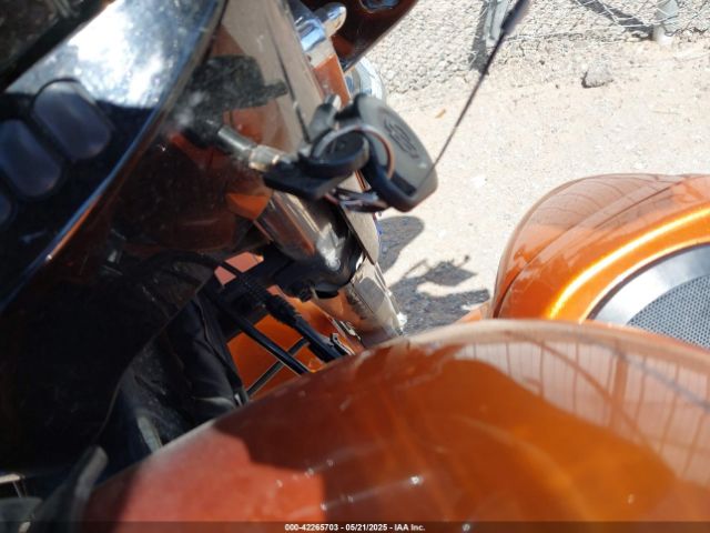 2015 HARLEY-DAVIDSON FLHXS 1HD1KRM11FB642096 Photo 10
