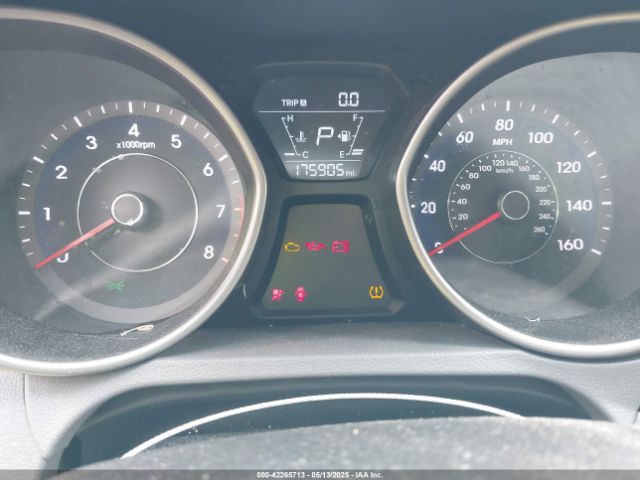 5NPDH4AE9GH741031 Hyundai ELANTRA SE