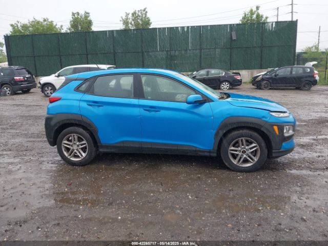 KM8K12AAXLU445542 Hyundai Kona Se