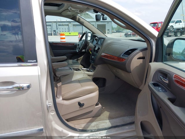 2C4RC1CG8FR755084 Chrysler 2015