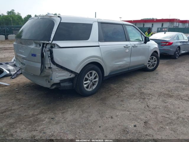 2022 KIA CARNIVAL MPV KNDNB4H3XN6107681 Photo 3