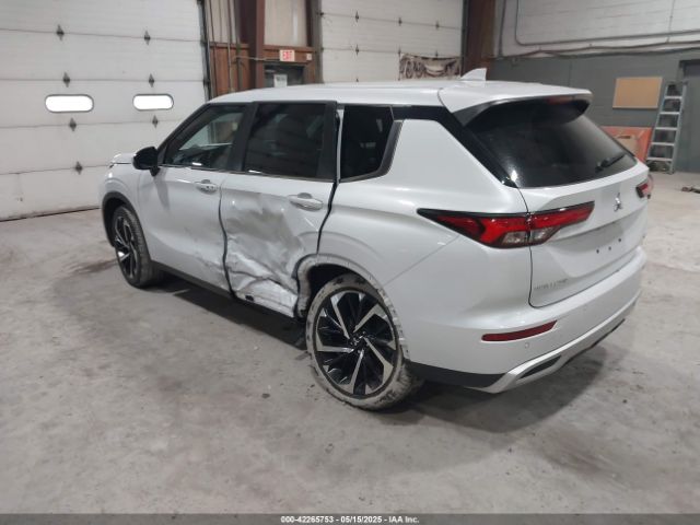 2022 MITSUBISHI OUTLANDER JA4J3UA84NZ062456 Photo 2
