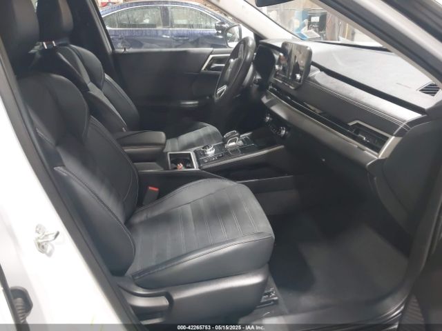 2022 MITSUBISHI OUTLANDER JA4J3UA84NZ062456 Photo 4
