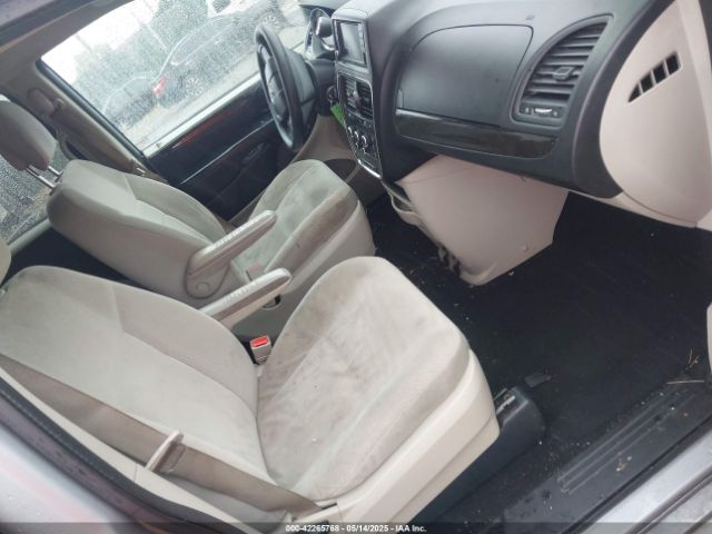 2C4RDGBG0KR585976 Dodge Grand Caravan Se