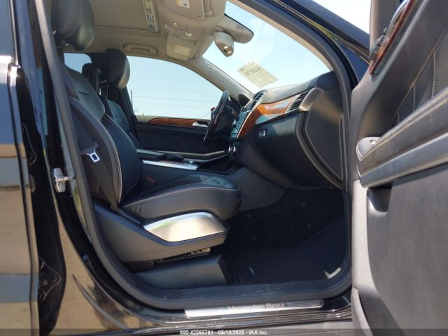 2013 MERCEDES-BENZ GL 550 4JGDF7DE2DA233629 Photo 4