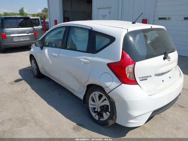 Nissan VERSA NOTE 2019 3N1CE2CP8KL366185 Image 3