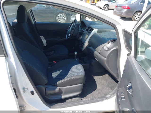 Nissan VERSA NOTE 2019 3N1CE2CP8KL366185 Image 5