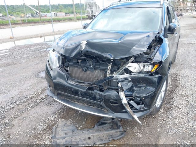 5N1AT2MV4EC854004 Nissan ROGUE SV