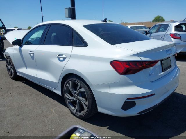 2023 AUDI A3 WAUHUDGY4PA138300 Photo 2