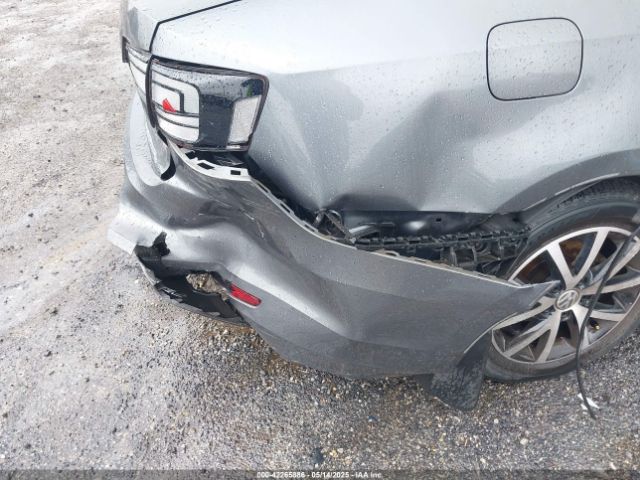 3VWB67AJ5HM201924 Volkswagen Jetta 1.4t Se