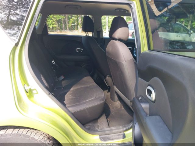 KNDJN2A22H7879215 KIA Soul