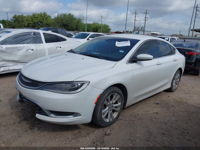 1C3CCCAB4FN710167 Chrysler 200