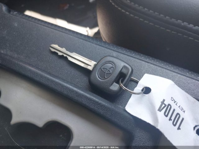 2007 TOYOTA FJ CRUISER JTEBU11F770030222 Photo 10