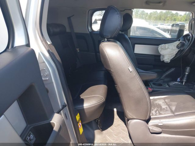 2007 TOYOTA FJ CRUISER JTEBU11F770030222 Photo 7
