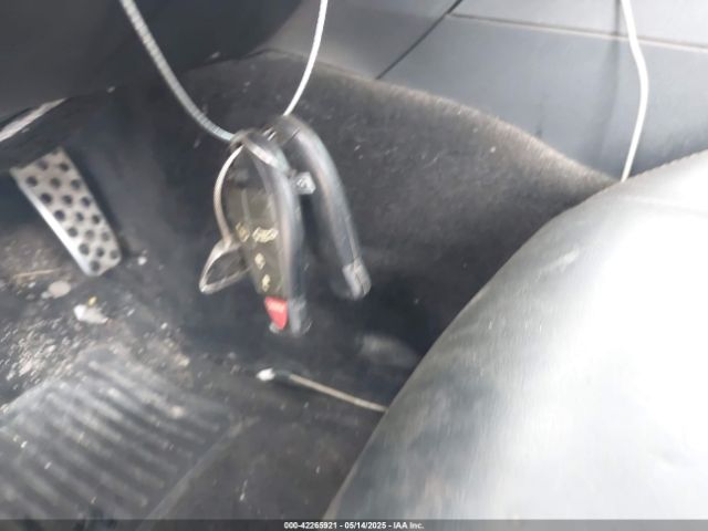 2C3CDYBT9EH281990 Dodge Challenger Shaker Pkg