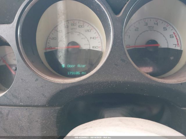 2C3CDYBT9EH281990 Dodge Challenger Shaker Pkg